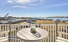 End-Unit Ocean City Condo With Panoramic Views!